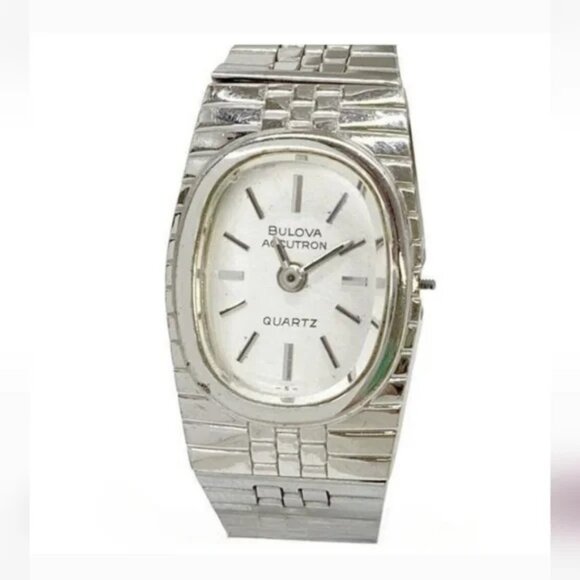 Women's Vintage Running Bulova Accutron Quartz Watch - Picture 1 of 7
